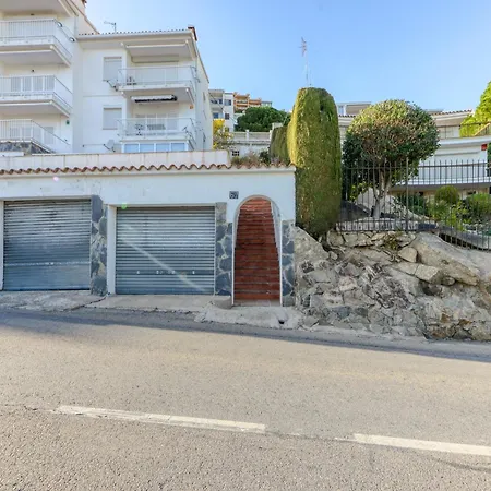 Appartement In Near Canyelles